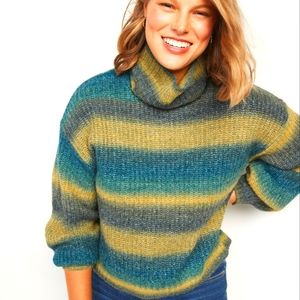 Striped Shaker-Stitch Turtleneck Sweater